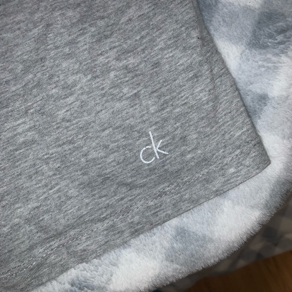 Calvin Klein Gray Tee - Picture 2 of 3